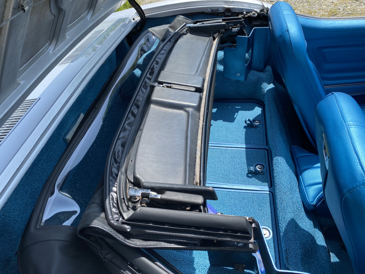 Chevrolet Corvette C3 Stingray zu verkaufen - Smart Propylaia (13)