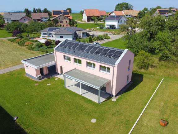 Single house for sale in Bure, 4.5 rooms, 155 m2