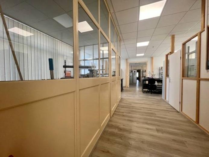 Maison à vendre à Le Locle -  Très bel Immeuble mixte, avec 14 garages et 18 places de parc - Smart Propylaia (6)