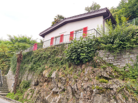 Maison à vendre à Losone (2)