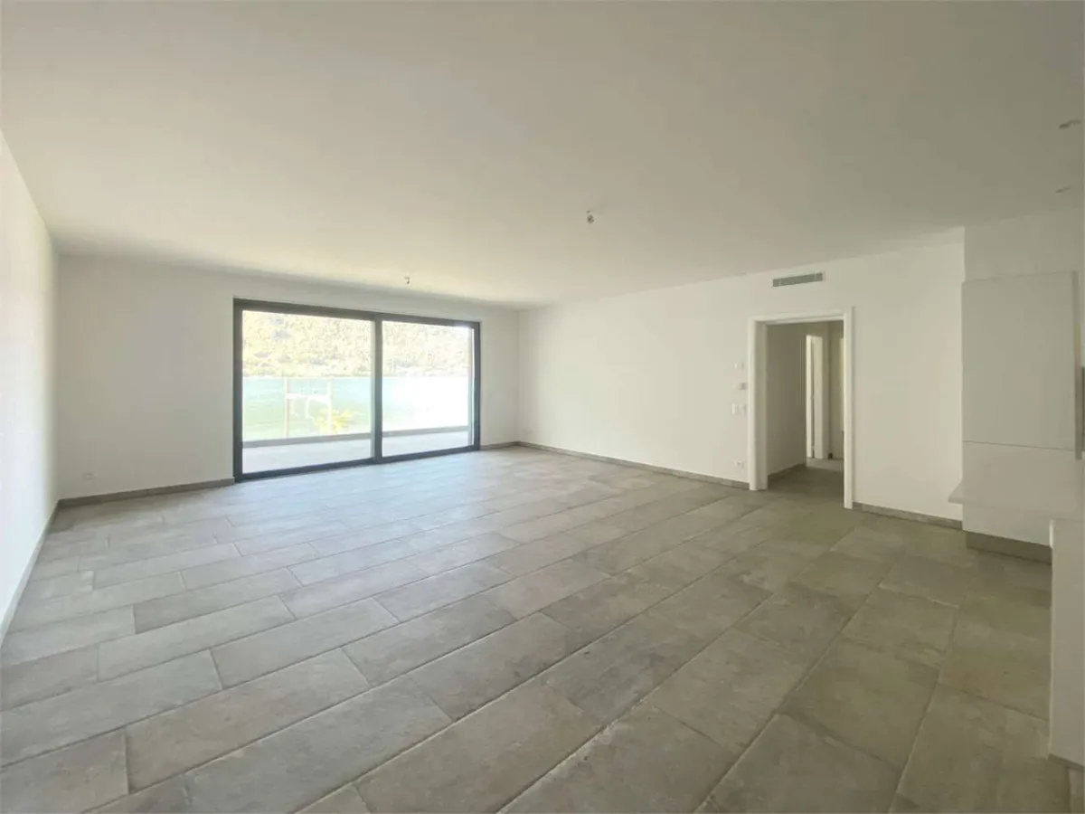 Capolago zu verkaufen  Wohnung Schweiz - cChic-immoHub Ihr Immobilienportal