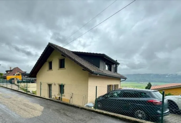 Casa in vendita a Chézard-St-Martin - Smart Propylaia (2)