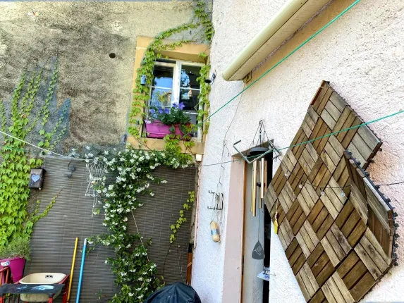 Haus zu verkaufen in Areuse (13)