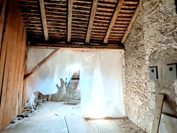 Haus zu verkaufen in Areuse (19)