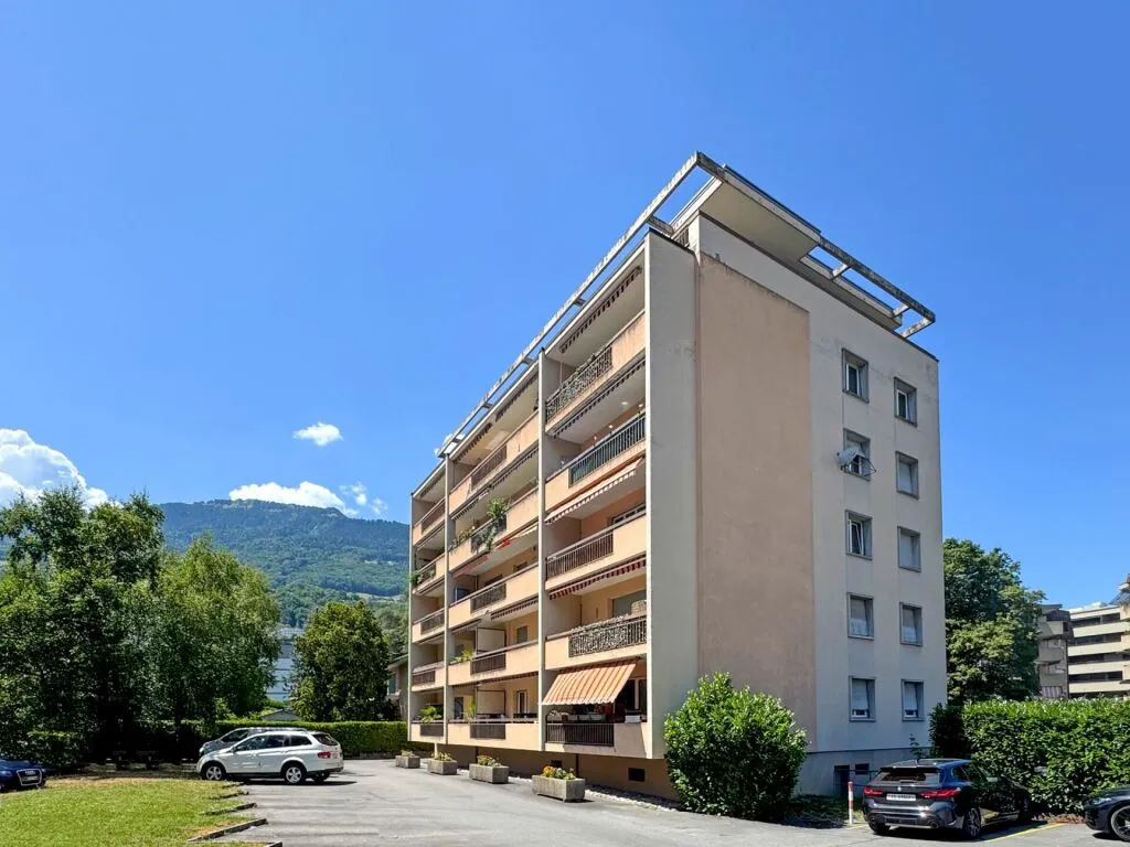 In vendita   Svizzera - 
cChic-immoHub Il vostro portale immobiliare