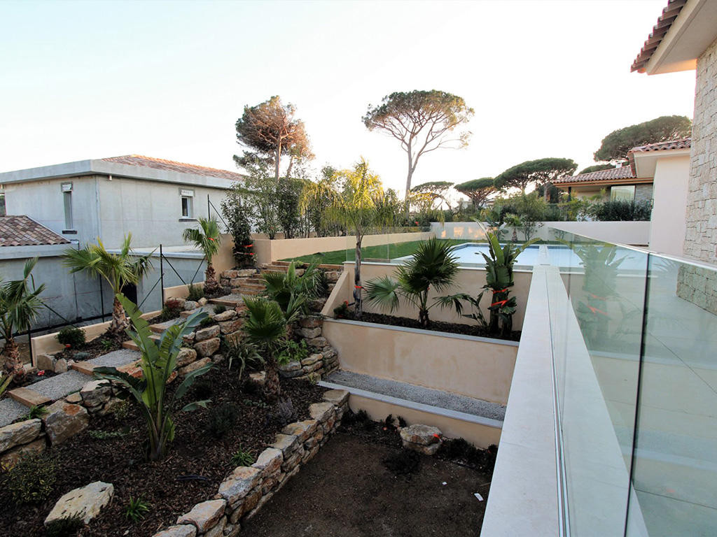 Maison à vendre à Sainte-Maxime - FRANCE - VAR - SAINTE-MAXIME - VILLA CONTEMPORAINE - Smart Propylaia (3)