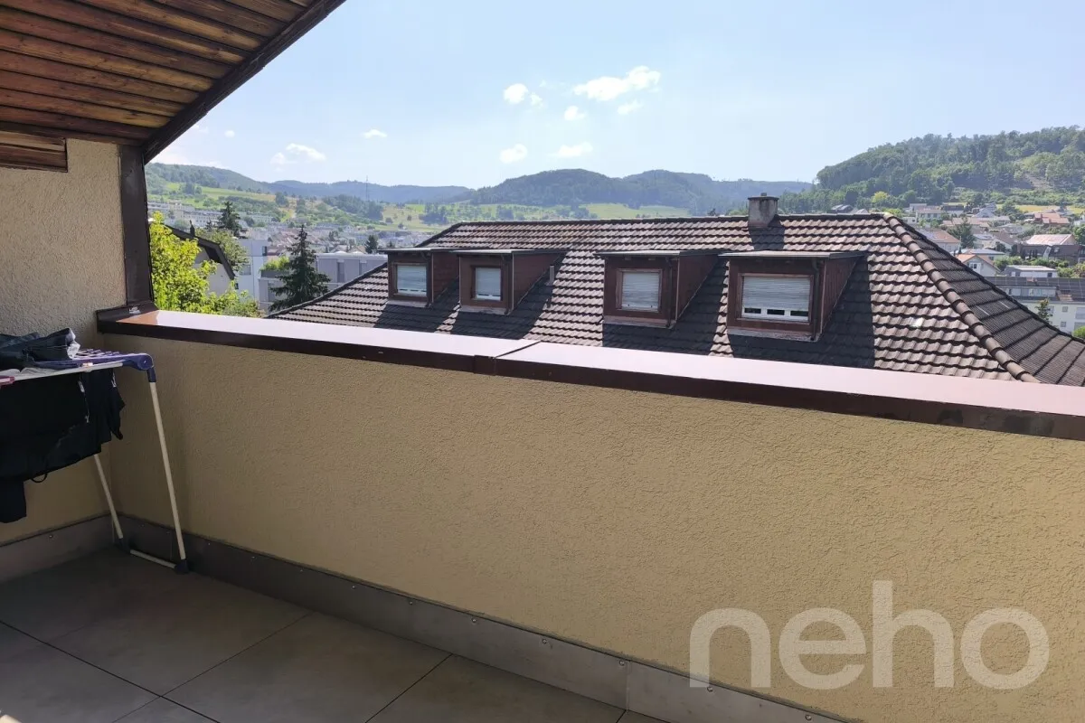 Frenkendorf zu verkaufen Dachwohnung Schweiz - cChic-immoHub Ihr Immobilienportal