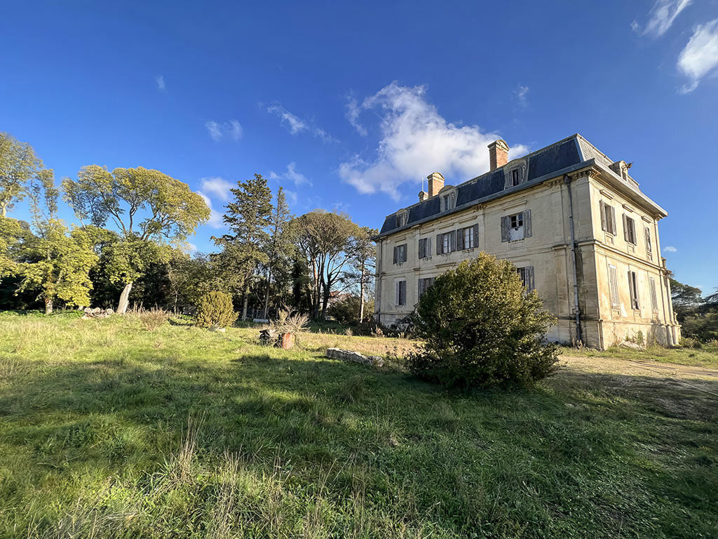 Haus zu verkaufen in Nimes - FRANKREICH - GARD - NÎMES - SCHLOSS - Smart Propylaia (6)