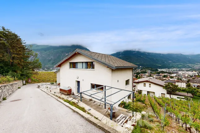 House for sale in Veyras