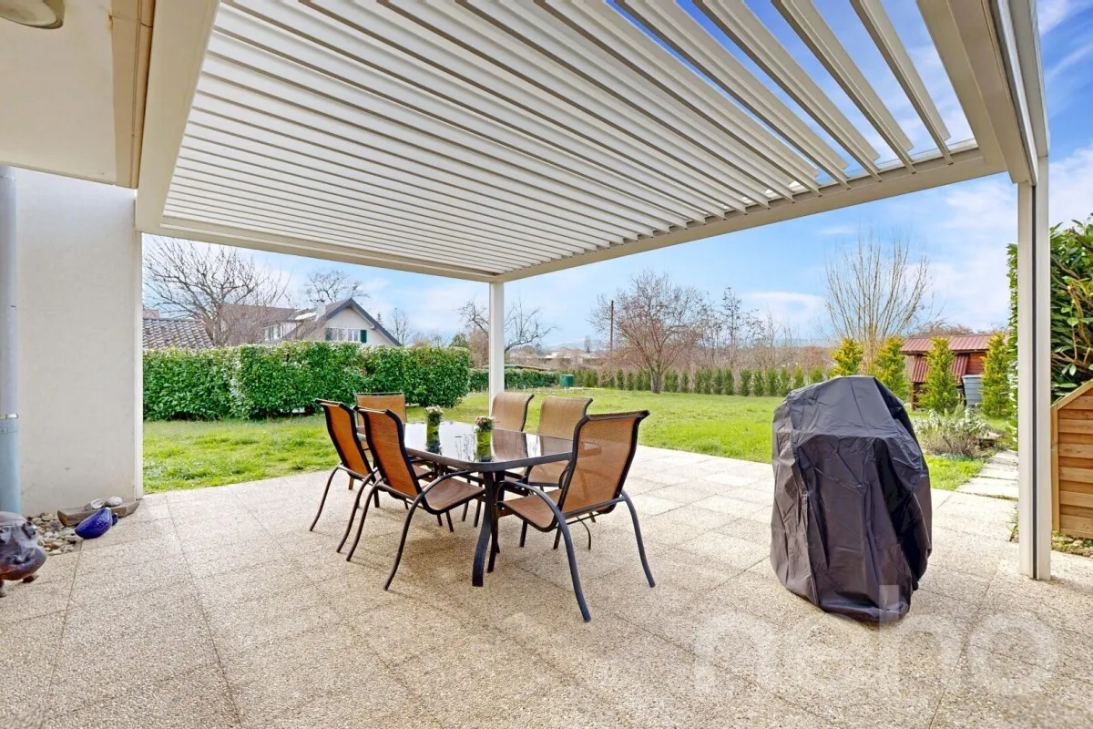 Thônex zu verkaufen Angebautes Haus Schweiz - cChic-immoHub Ihr Immobilienportal