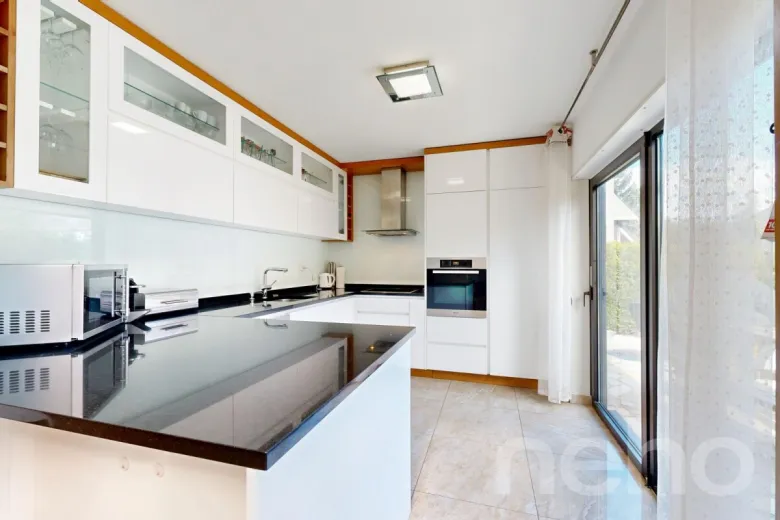 Haus zu verkaufen in Ardon - Einfamilienhaus zu verkaufen in Ardon, 7 Zimmer, 230 m2 - Smart Propylaia (3)