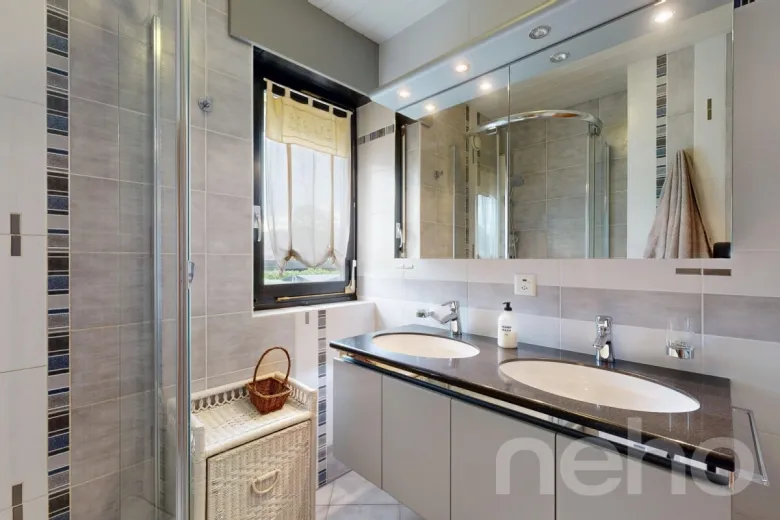 Haus zu verkaufen in Confignon - Angebautes Haus zu verkaufen in Confignon, 6.5 Zimmer, 230 m2 - Smart Propylaia (9)