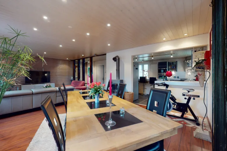 Wohnung zu verkaufen in Mont-Crosin - Smart Propylaia