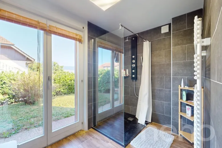 Haus zu verkaufen in Cheyres - Smart Propylaia (10)