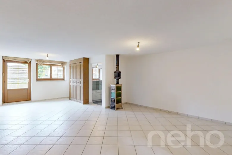 Maison à vendre à St. Margarethen TG - Raumwunder mit viel Charme und gemütlichem Garten - Smart Propylaia (9)