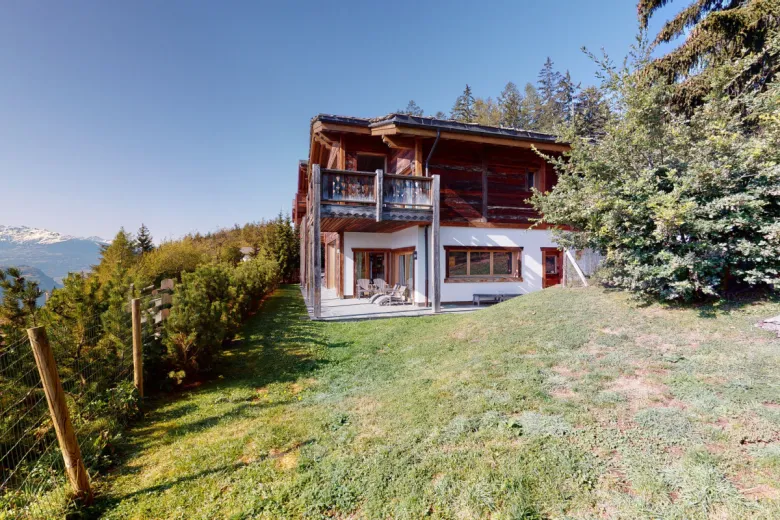 House for sale in Corin-de-la-Crête - Smart Propylaia