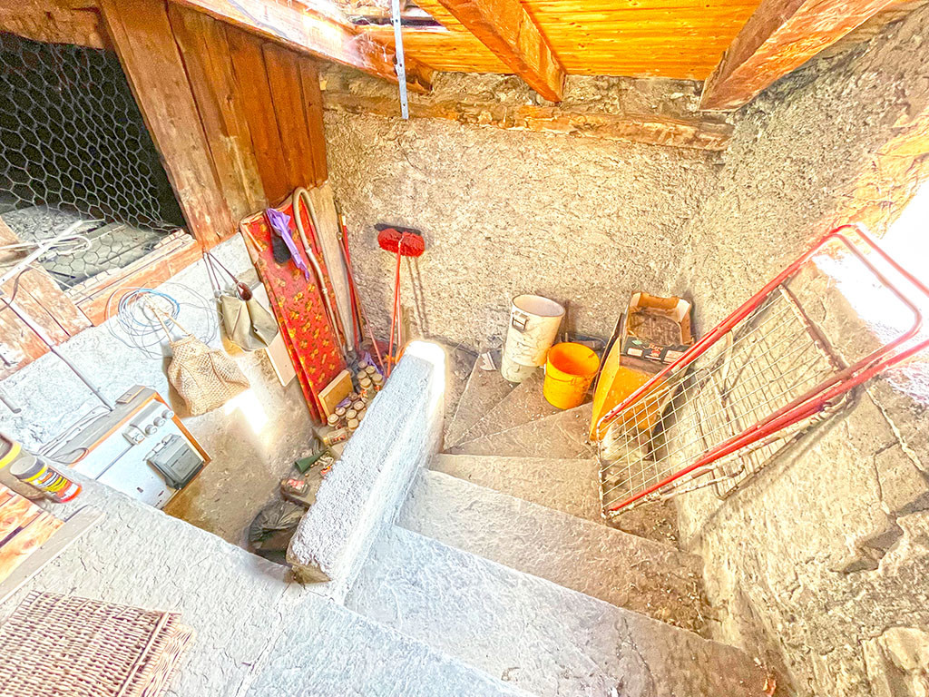 For sale   Switzerland - in partnership with the real estate portal Smart-Propylaia