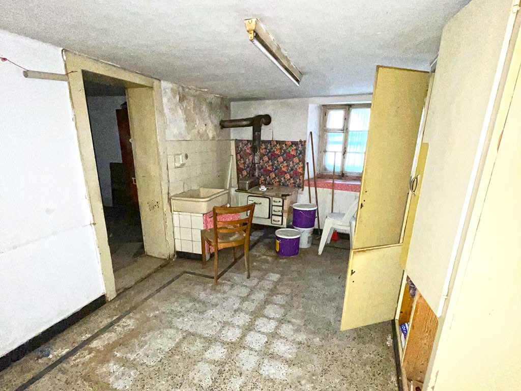 For sale   Switzerland - in partnership with the real estate portal Smart-Propylaia