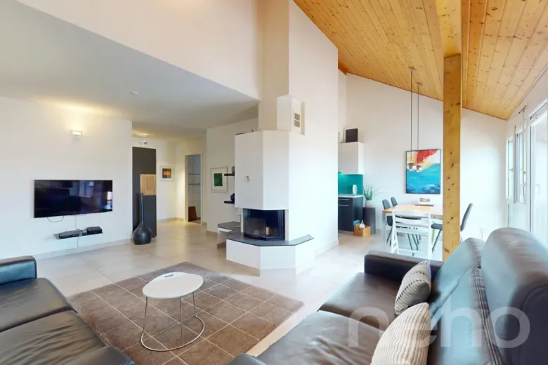 In vendita Appartamento La Chaux-de-Fonds Svizzera - collaborazione con il portale immobiliare Smart-Propylaia