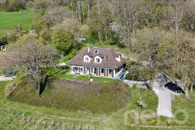 Casa in vendita a Onnens VD (11)