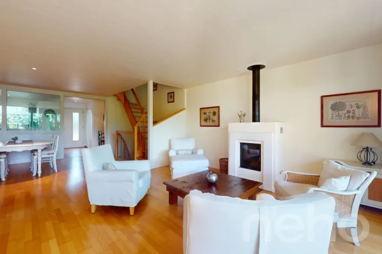 Haus zu verkaufen in Uttigen - Smart Propylaia (4)