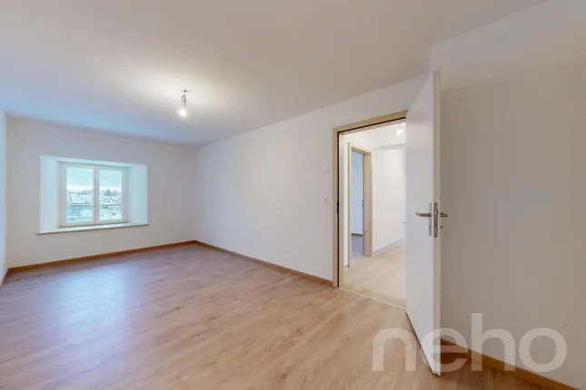 Appartement à vendre à Montfaucon (11)