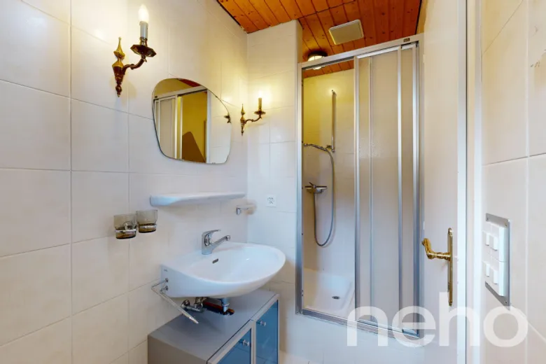 Haus zu verkaufen in Muraz - Angebautes Haus zu verkaufen in Muraz, 6 Zimmer, 250 m2 - Smart Propylaia (9)