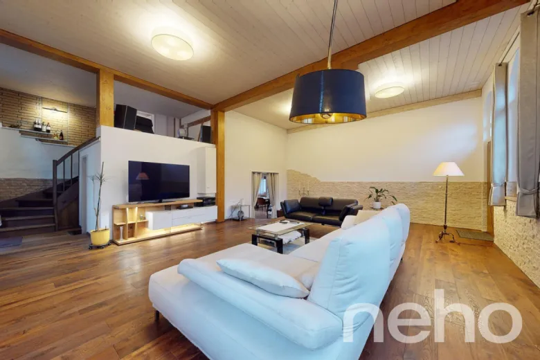 Maison à vendre à Wil ZH - Grosszügiges Reiheneckhaus mit Ausbaupotenzial im Zentrum von Wil ZH! - Smart Propylaia (3)