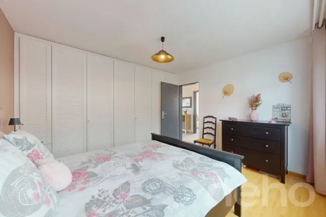 Appartement à vendre à La Chaux-de-Fonds (10)