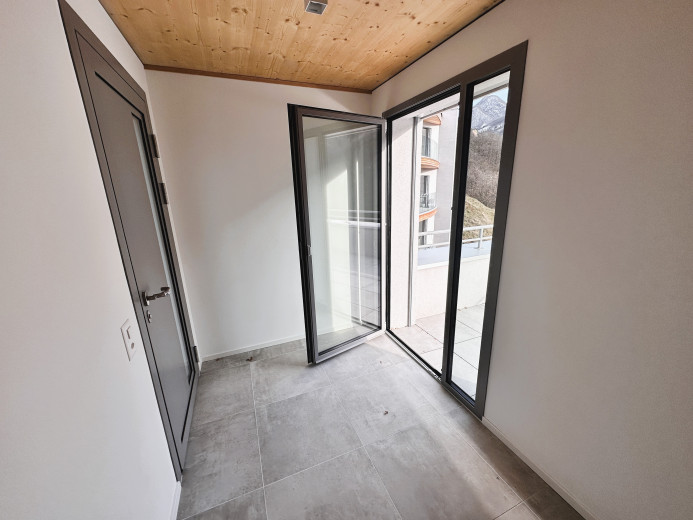 Wohnung zu verkaufen in Pianezzo - Neue moderne 2,5-Zimmer-Wohnung in sehr ruhiger Lage mit freier Aussicht - Smart Propylaia (3)