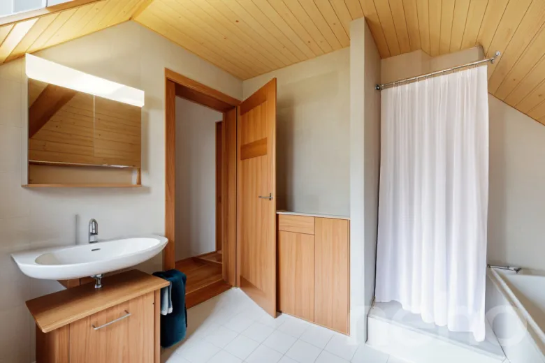 Haus zu verkaufen in Le Locle - Einfamilienhaus zu verkaufen in Le Locle, 8 Zimmer, 182 m2 - Smart Propylaia (12)