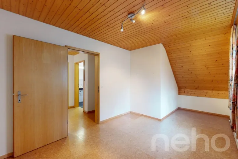 Maison à vendre à Bibern SH - Freistehendes 6.5-Zimmer Einfamilienhaus am Rande der Wohnzone - Smart Propylaia (9)