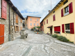 Historic and charming 6.5-room core Ticino house in Gaggio di Bioggio