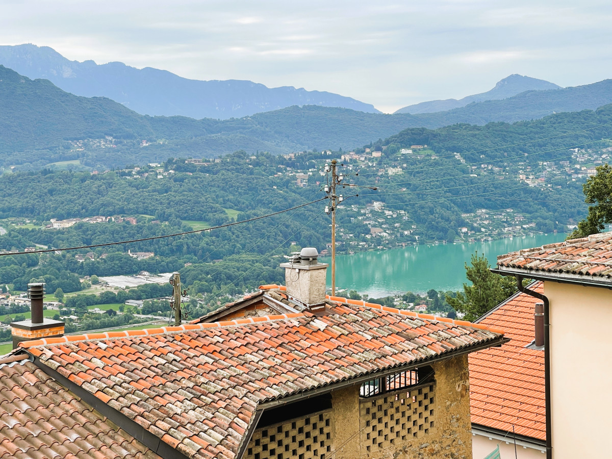 In vendita   Svizzera - collaborazione con il portale immobiliare Smart-Propylaia