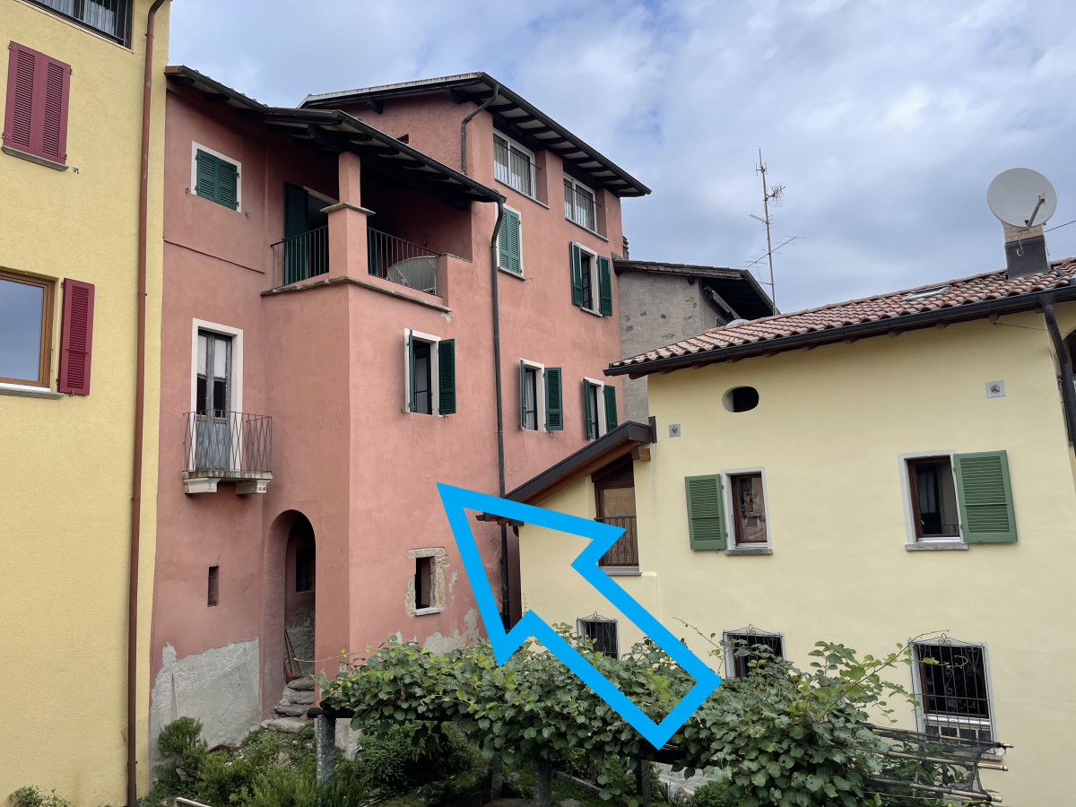 In vendita   Svizzera - collaborazione con il portale immobiliare Smart-Propylaia