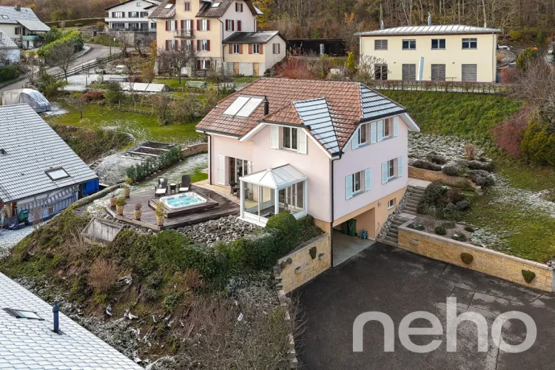 Maison à vendre à Chézard-St-Martin - Smart Propylaia