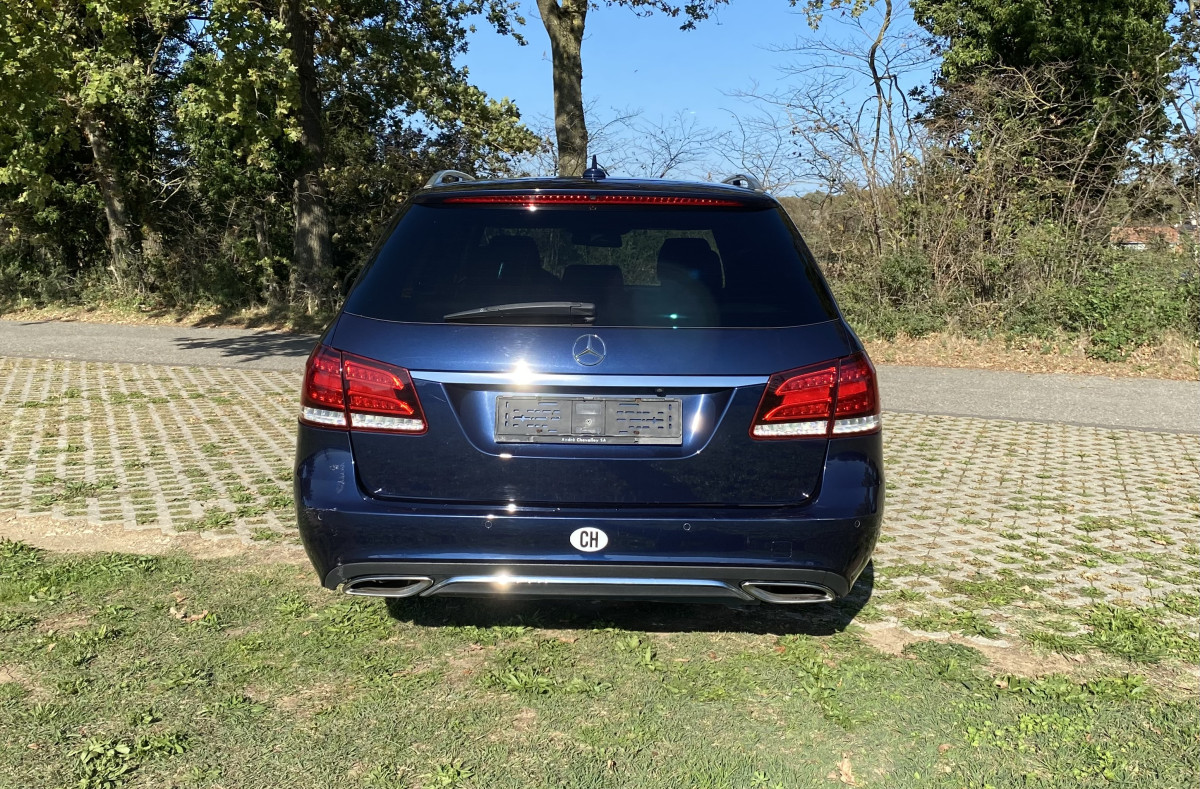 Mercedes-Benz E-klasse T-Modell zu verkaufen - Smart Propylaia (5)
