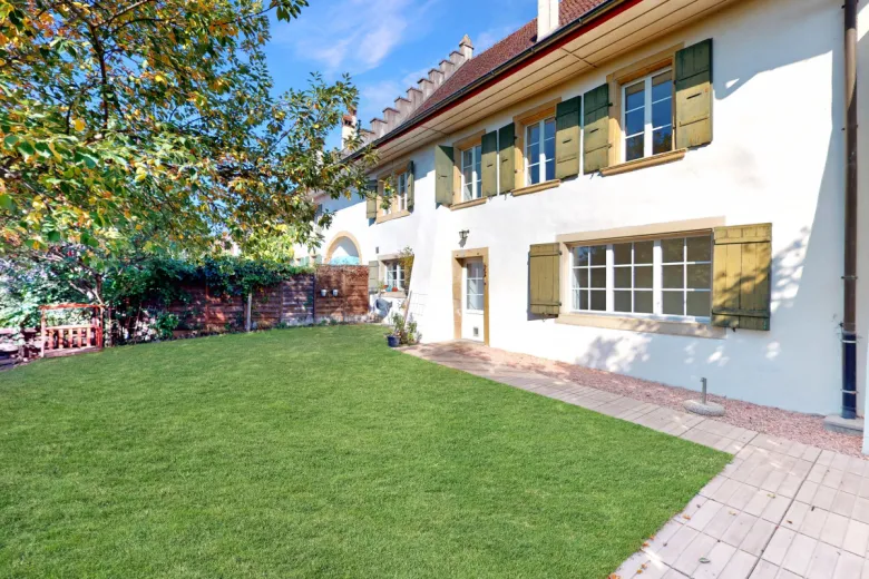 Zu verkaufen Villars-le-Grand Angebautes Haus Schweiz - cChic-immoHub Ihr Immobilienportal