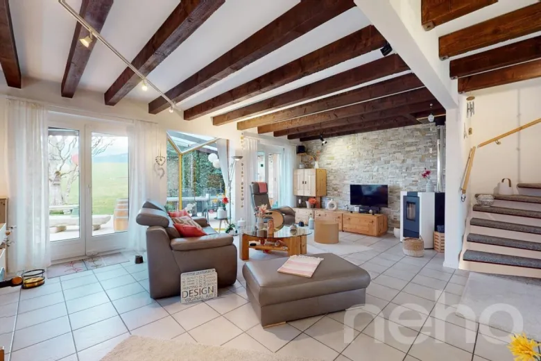 In vendita Champagne Casa gemellata Svizzera - collaborazione con il portale immobiliare Smart-Propylaia