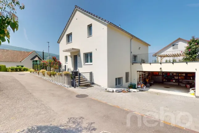 Casa in vendita a Oberweningen (2)