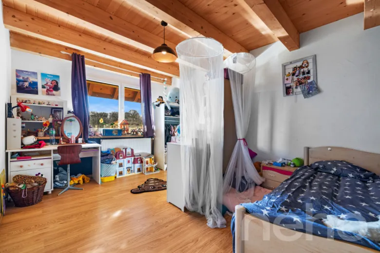 Haus zu verkaufen in Chavannes-le-Chêne - Mehrfamilienhaus zu verkaufen in Chavannes-le-Chêne, 8 Zimmer, 260 m2 - Smart Propylaia (12)