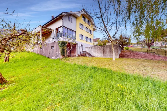 Haus zu verkaufen in Laupersdorf (2)
