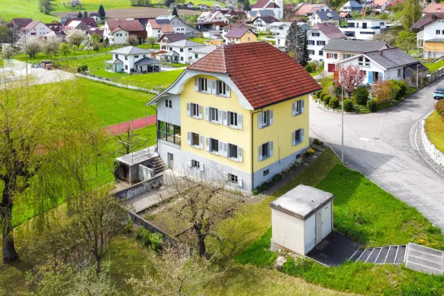Haus zu verkaufen in Laupersdorf (11)