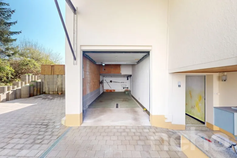 Maison à vendre à Liesberg Dorf - Eckhaus mit viel Platz und Charme im Zentrum von Liesberg - Smart Propylaia (9)