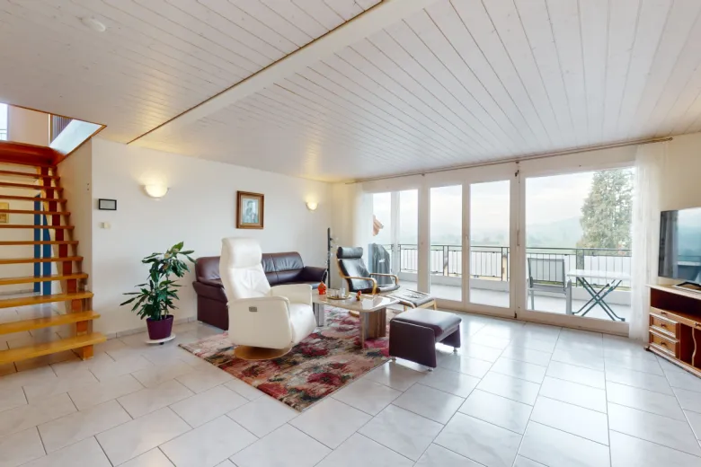 In vendita Casa bifamiliare Ruswil Svizzera - collaborazione con il portale immobiliare Smart-Propylaia