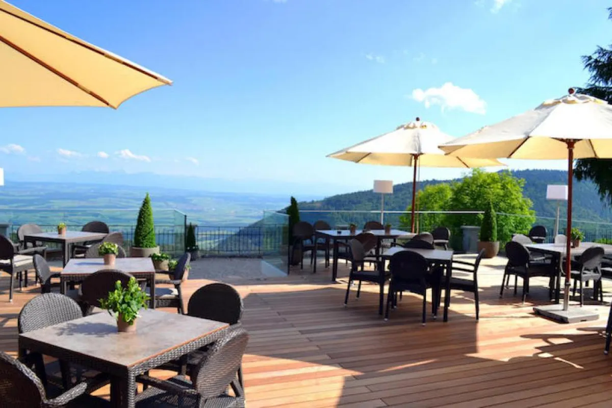 In vendita   Svizzera - 
cChic-immoHub Il vostro portale immobiliare