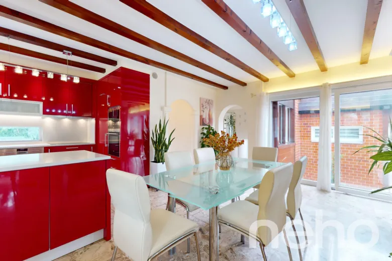 Casa in vendita a Vétroz - Casa unifamiliare in vendita a Vétroz, 6.5 locali, 360 m2 - Smart Propylaia (3)