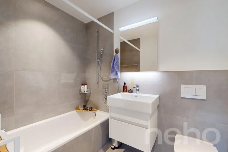 Wohnung zu verkaufen in Domat/Ems - Wohnung zu verkaufen in Domat/Ems, 5.5 Zimmer, 131 m2 - Smart Propylaia (9)