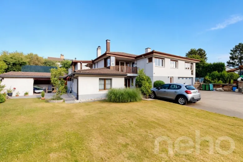 Maison à vendre à Colombier NE - Spacieuse maison familiale avec appartement indépendant et jardin! - Smart Propylaia (3)