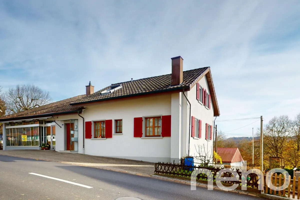 In vendita   Svizzera - 
cChic-immoHub Il vostro portale immobiliare